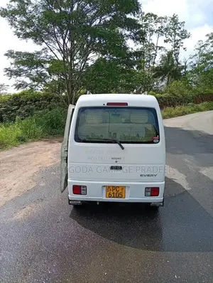 Suzuki Every 2011 Van (Used)