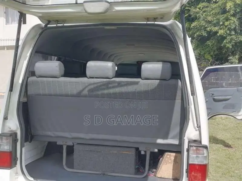 Mazda Brawny 1996 Van (Used)