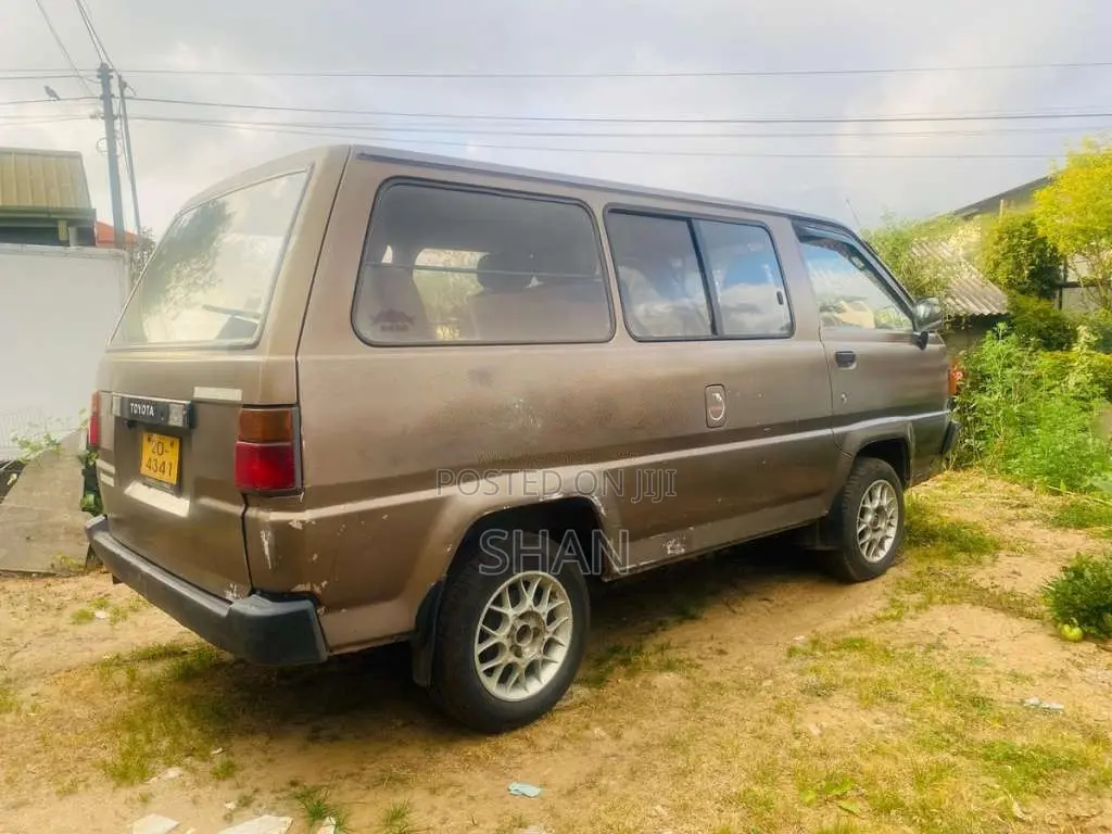 Toyota LiteAce 1989 Van (Used)