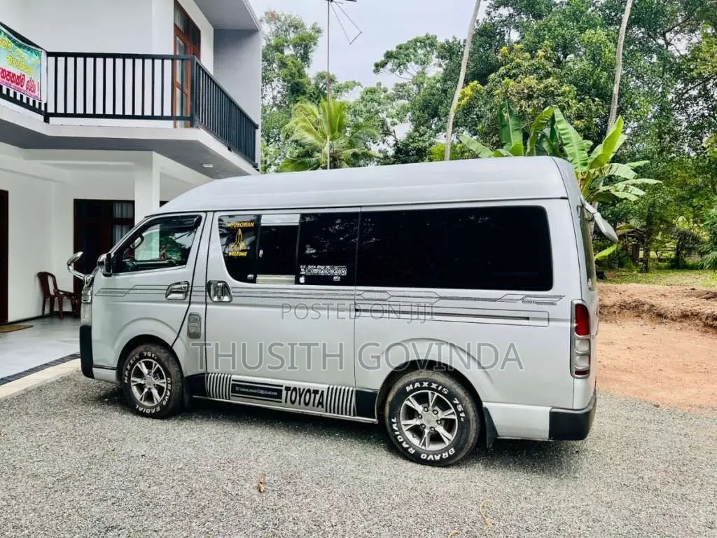Toyota KDH 2006 Van Unregistered (Recondition)