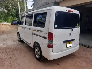Toyota Townace S402M 2012 Van (Used)