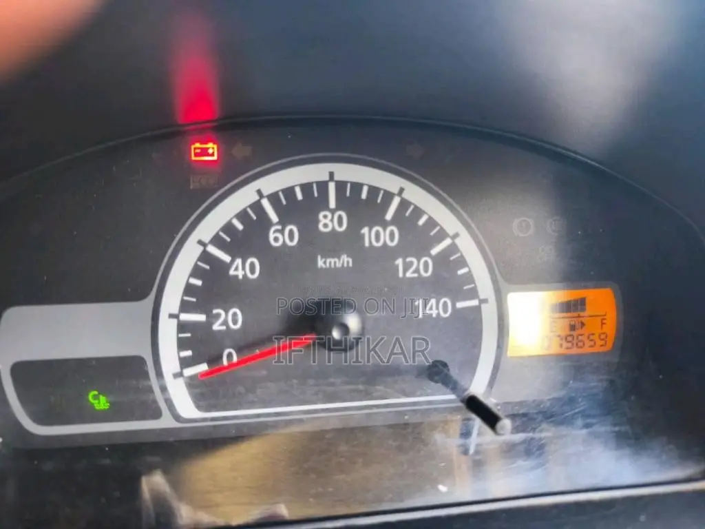 Nissan Clipper 2013 Van (Used)