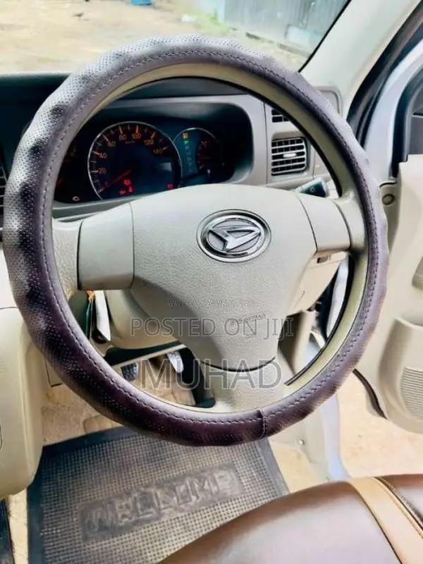 Daihatsu Atrai Wagon 2016 Van (Used)