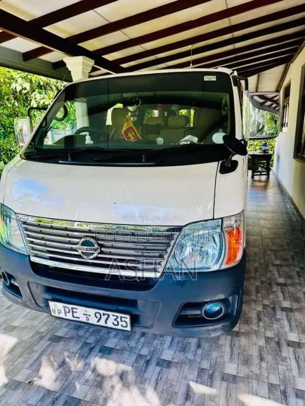 Nissan E25 2007 Van (Used)
