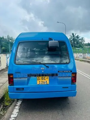 Nissan Vanette 1996 Van (Used)