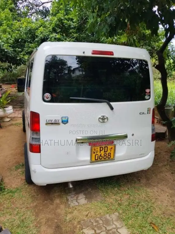 Toyota LiteAce 2008 Van (Used)