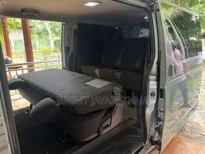 Toyota KDH 2014 Van (Used)