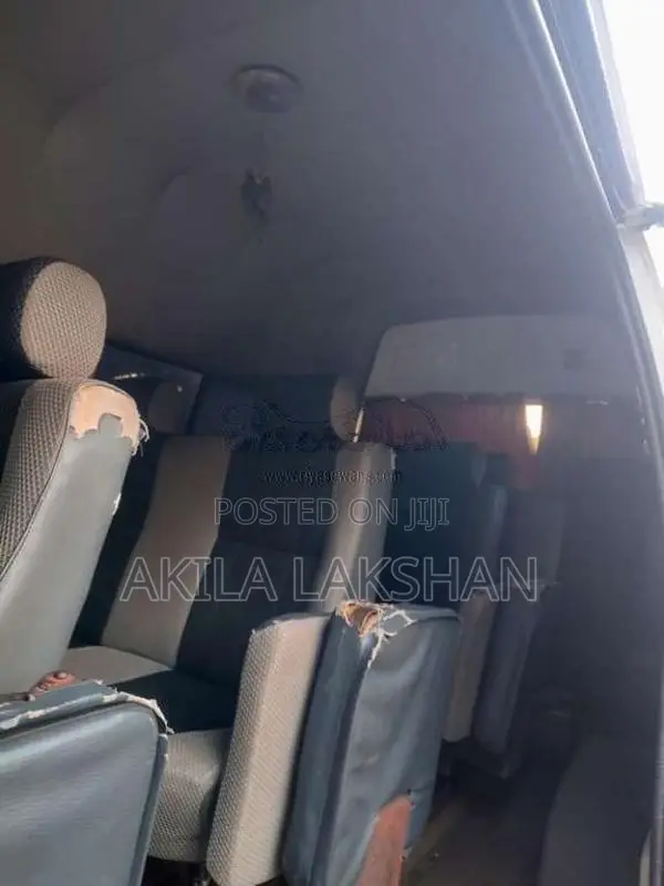 Toyota HIACE 1994 Van (Used)