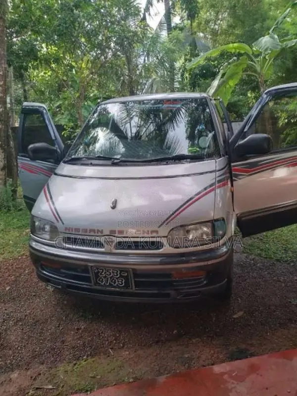 Nissan Serena 1994 Van (Used)