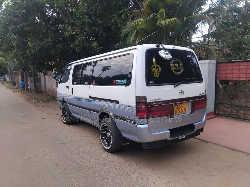 Toyota Hiace 113 1998 Van (Used)