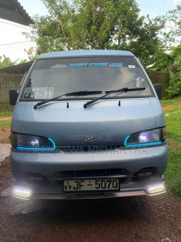 Hyundai H100 1999 Van (Used)
