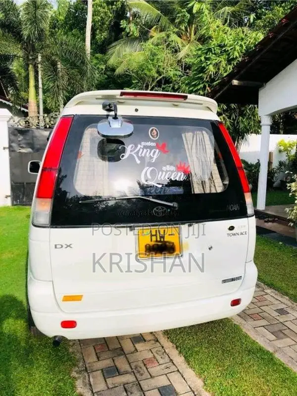 Toyota Noah Kr42 1998 Van (Used)