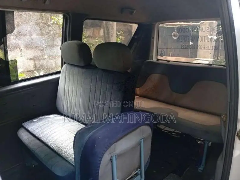 Micro Mpv 2005 Van (Used)