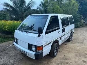 Nissan Vanette 1991 Van (Used)
