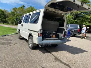 Mazda Bongo 2002 Van (Used)
