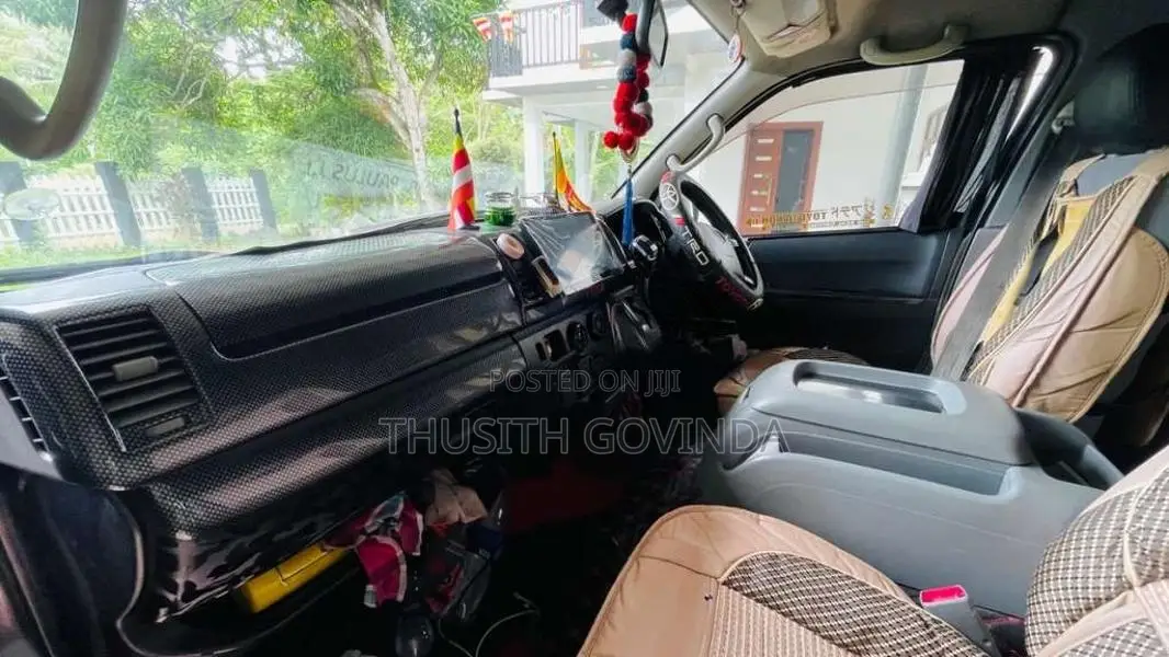 Toyota KDH 2006 Van Unregistered (Recondition)