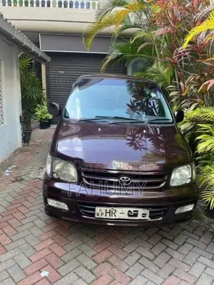 Toyota Noah 1999 Van (Used)