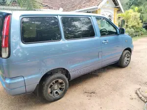 Toyota Noah 1997 Van (Used)