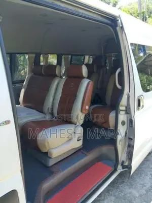 Toyota KDH 222 Hiace 2007 Van (Used)