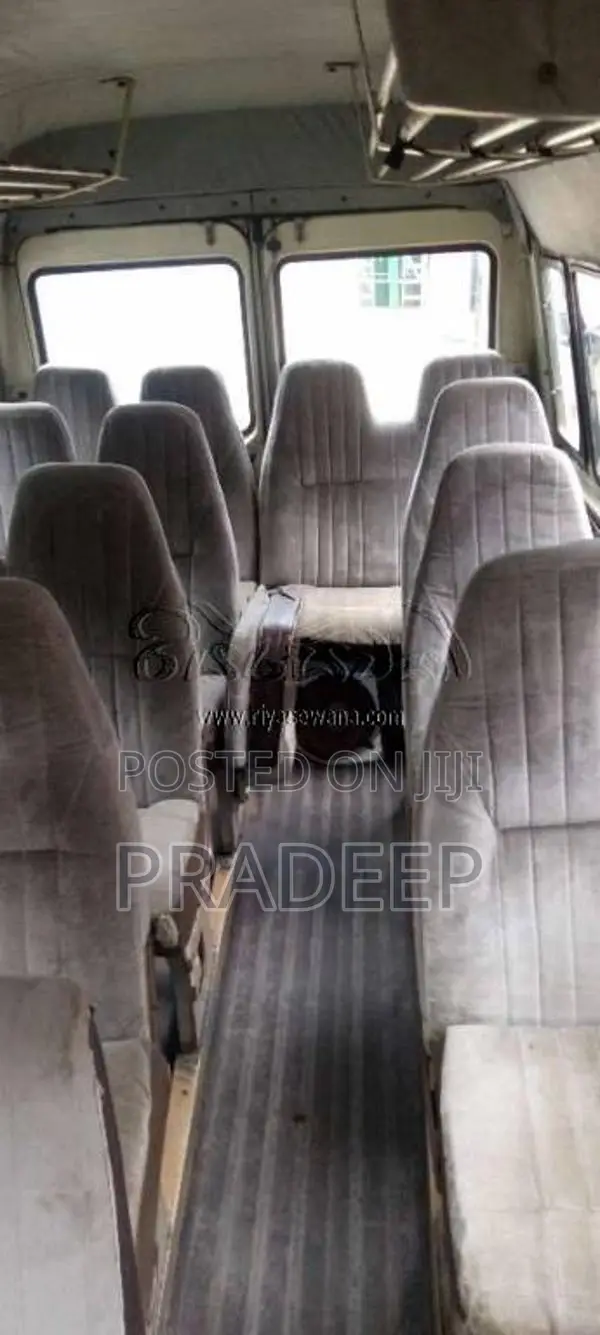 Force Tempo 2007 Van (Used)