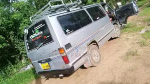 Toyota LH61 1988 Van (Used)
