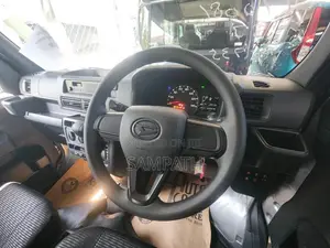 Daihatsu Hijet Cargo 2025 Van Unregistered (Recondition)