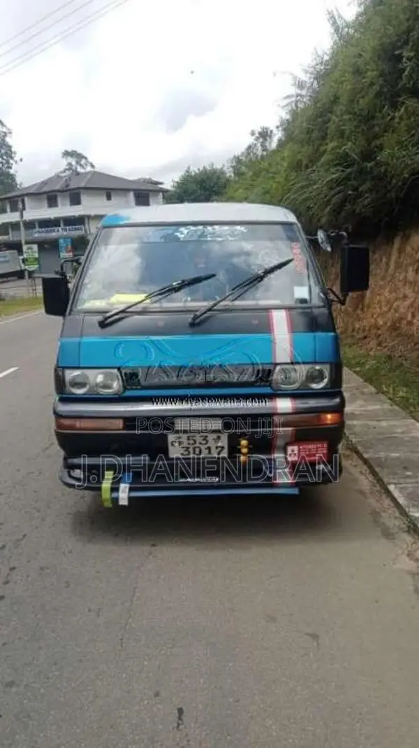 Mitsubishi Po15 1992 Van (Used)