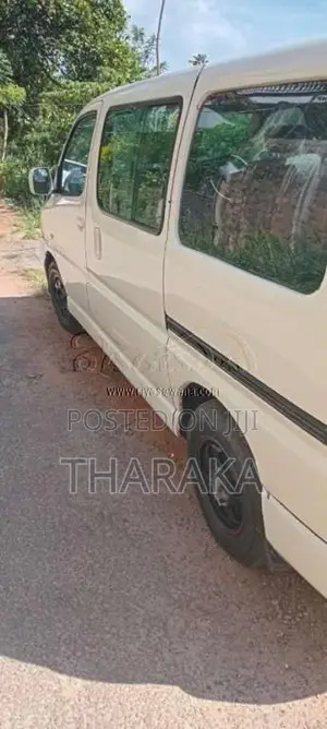 Toyota Granvia 2007 Van (Used)