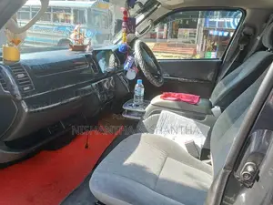 Toyota KDH 2007 Van (Used)