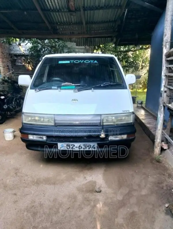 Toyota CR26 1987 Van (Used)