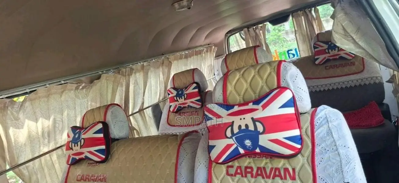 Nissan Caravan 1993 Van (Used)