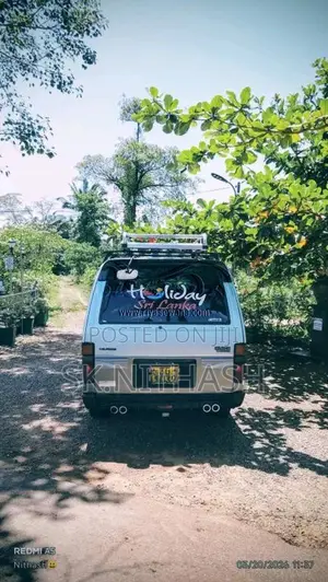 Toyota Shell 1985 Van (Used)