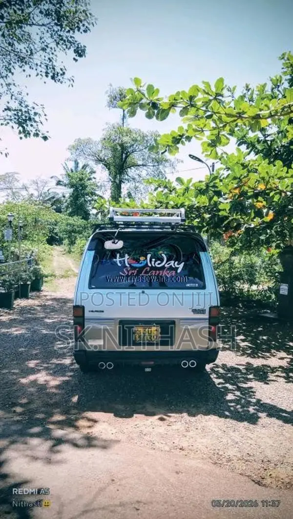 Toyota Shell 1985 Van (Used)