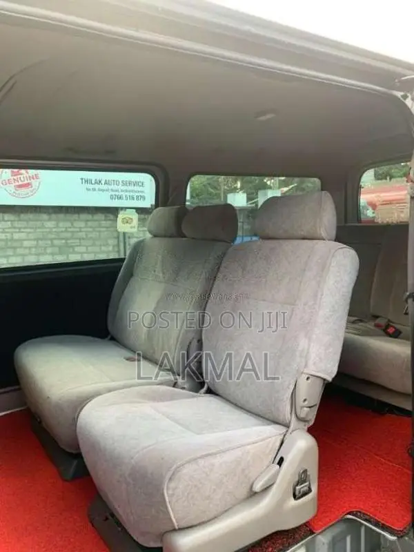 Nissan Caravan E25 2011 Van (Used)