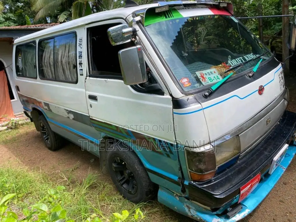 Toyota Shell 1983 Van (Used)