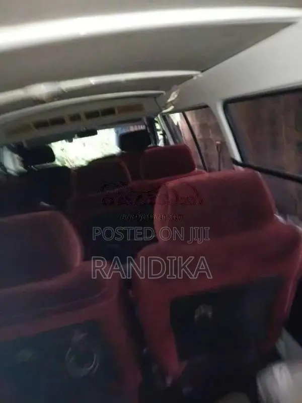Toyota Dolphin 1991 Van (Used)