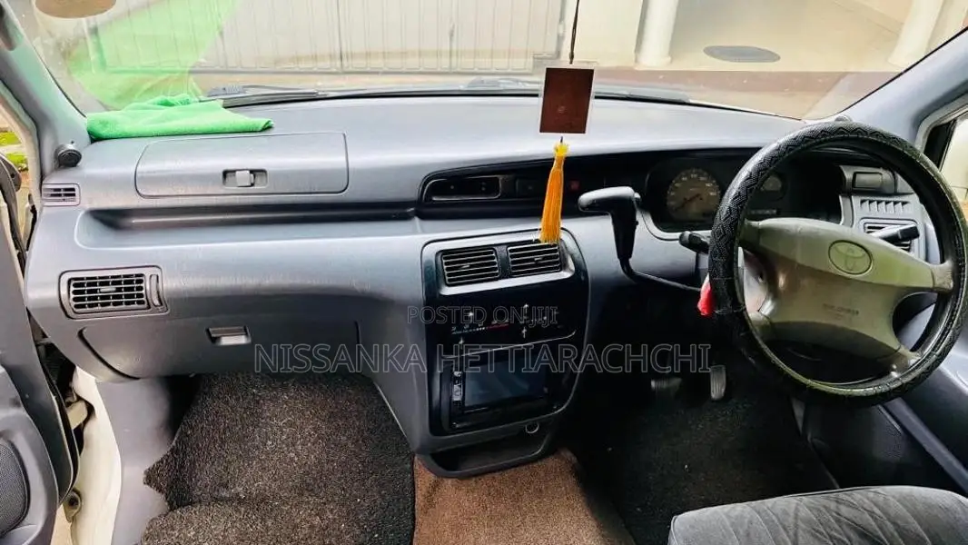 Toyota TownAce Noah 1998 Van (Used)