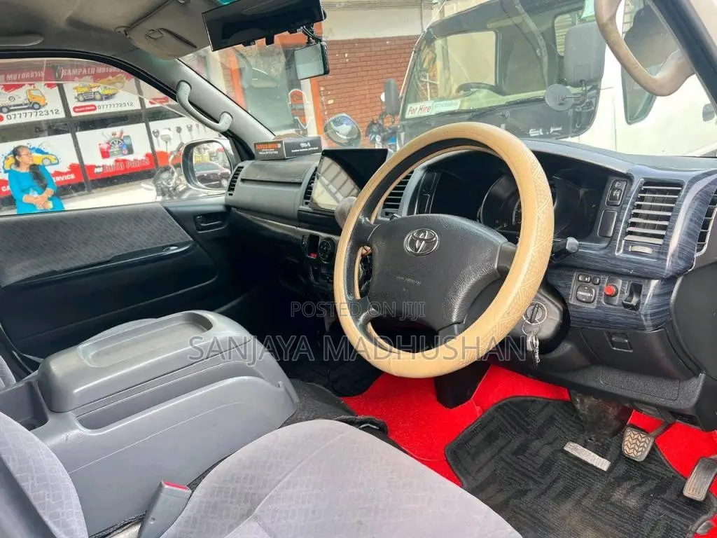 Toyota KDH SUPER GL 201 2008 Van (Used)