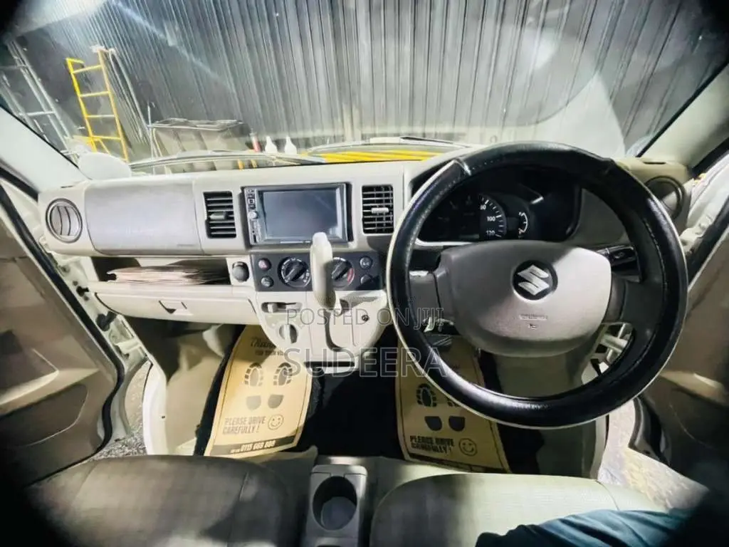 Suzuki Every 2014 Van (Used)
