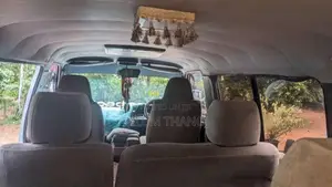 Toyota Shell 1988 Van (Used)