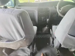 Toyota Noah 1997 Van (Used)
