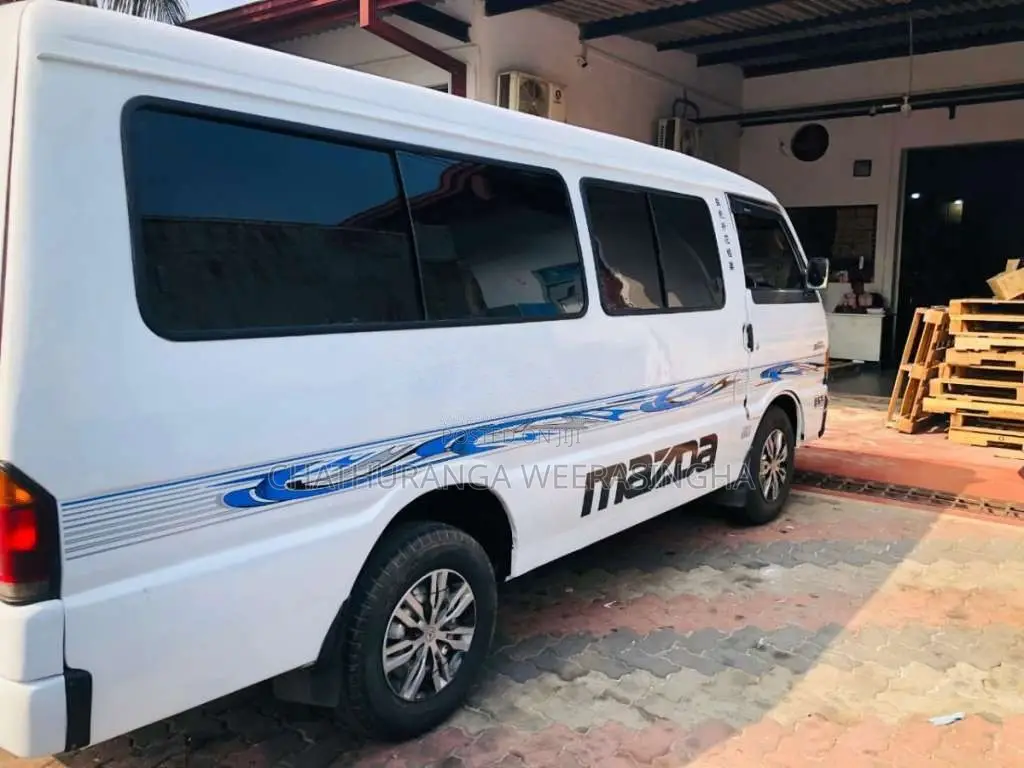 Mazda Brawny 1986 Van (Used)