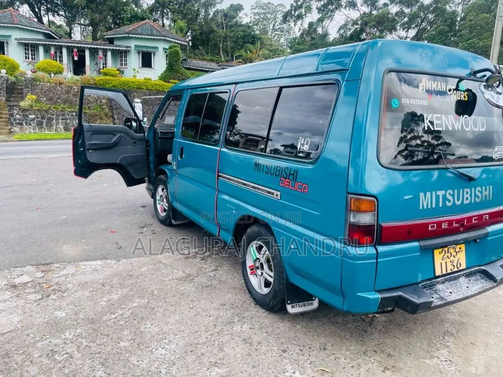 Mitsubishi Delica PO15 1999 Van (Used)