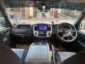 Nissan Caravan E25 2011 Van (Used)