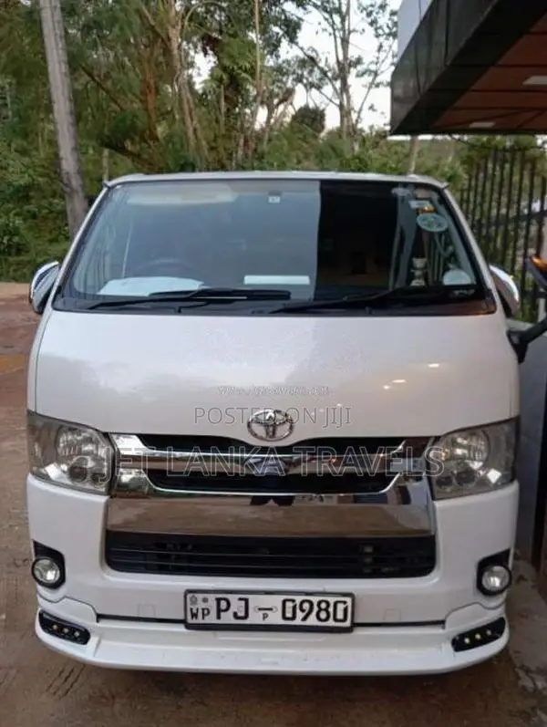 Toyota Kdh Super GL 2014 Van (Used)