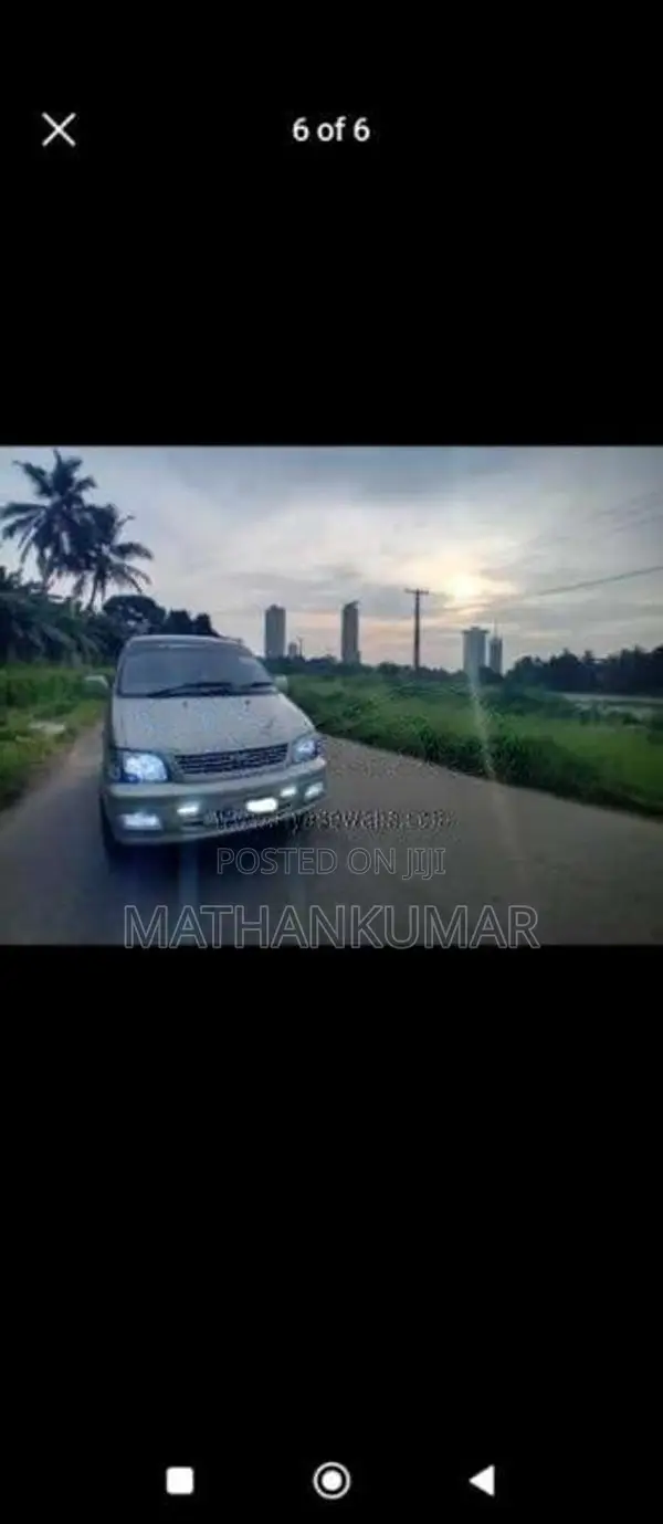 Toyota Noah 1999 Van (Used)