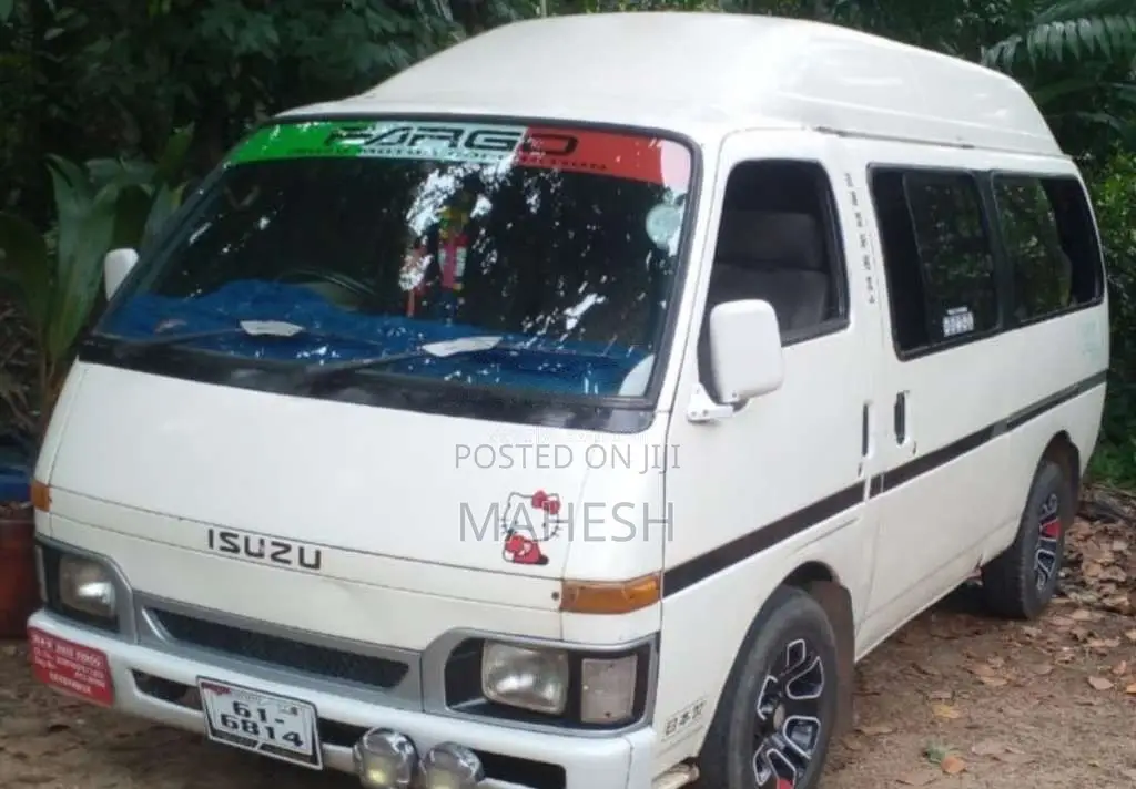 Isuzu Fargo 1993 Van (Used)