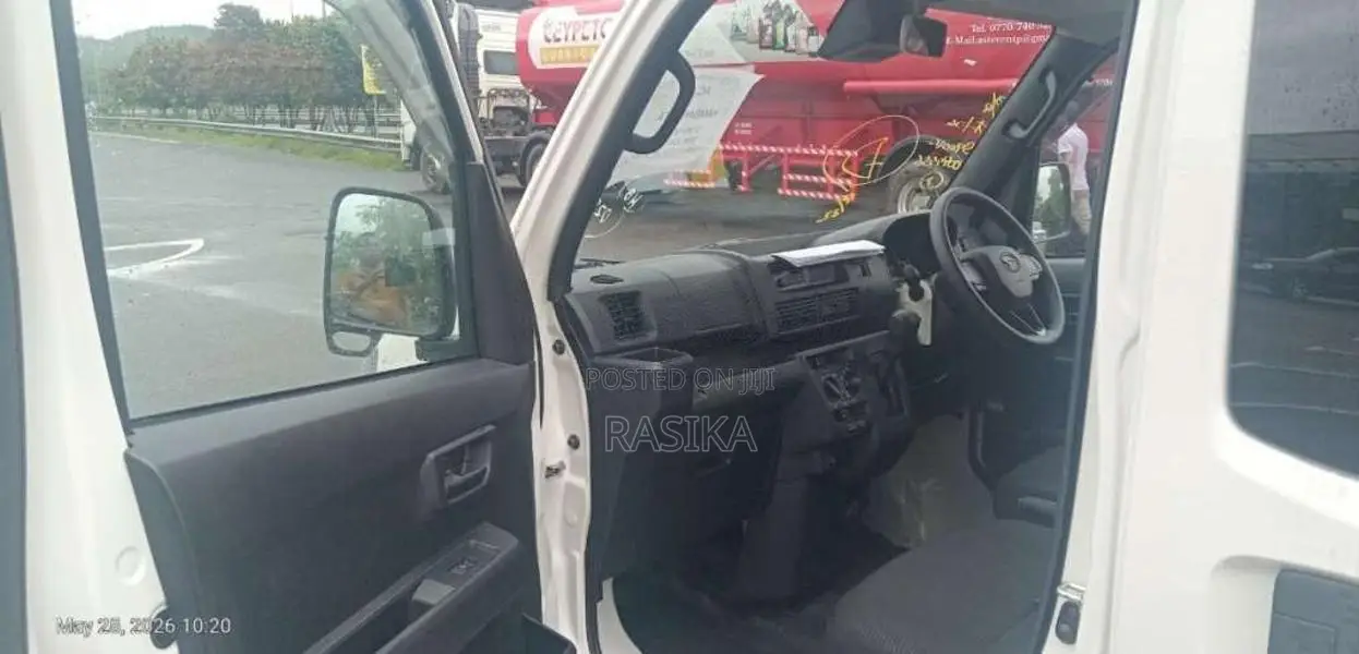 Daihatsu Hijet 2024 Van Unregistered (Recondition)