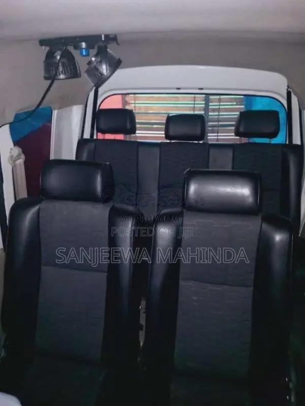 Suzuki Every 2011 Van (Used)