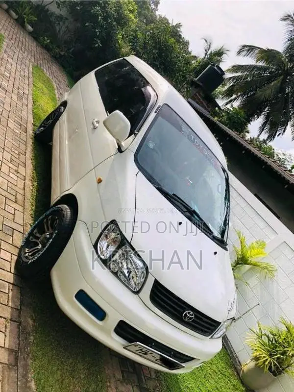Toyota Noah Kr42 1998 Van (Used)